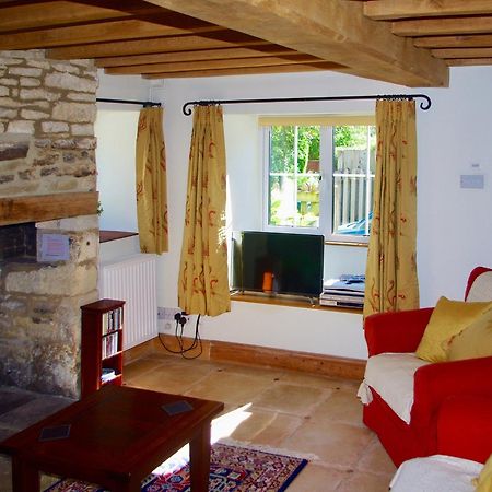 Ivy Cottage Chedworth ภายนอก รูปภาพ